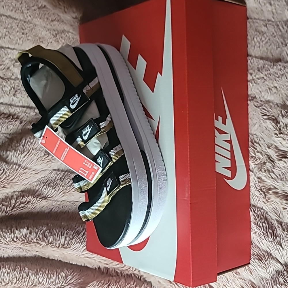 Nike 👡